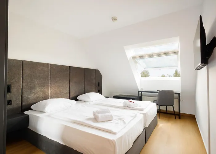 Lenas Donau Hotel Wenen